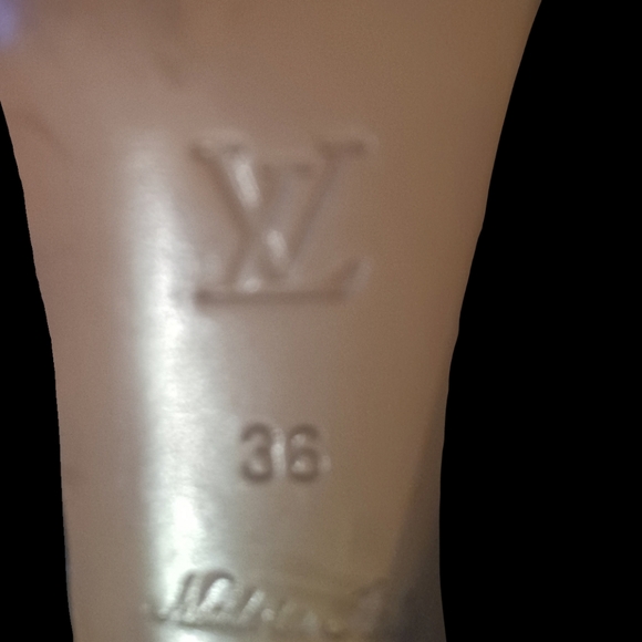 Strappy Slingback Heels by Louis Vuitton - Picture 7 of 7